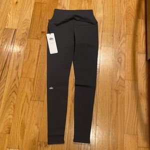 Alo yoga leggings